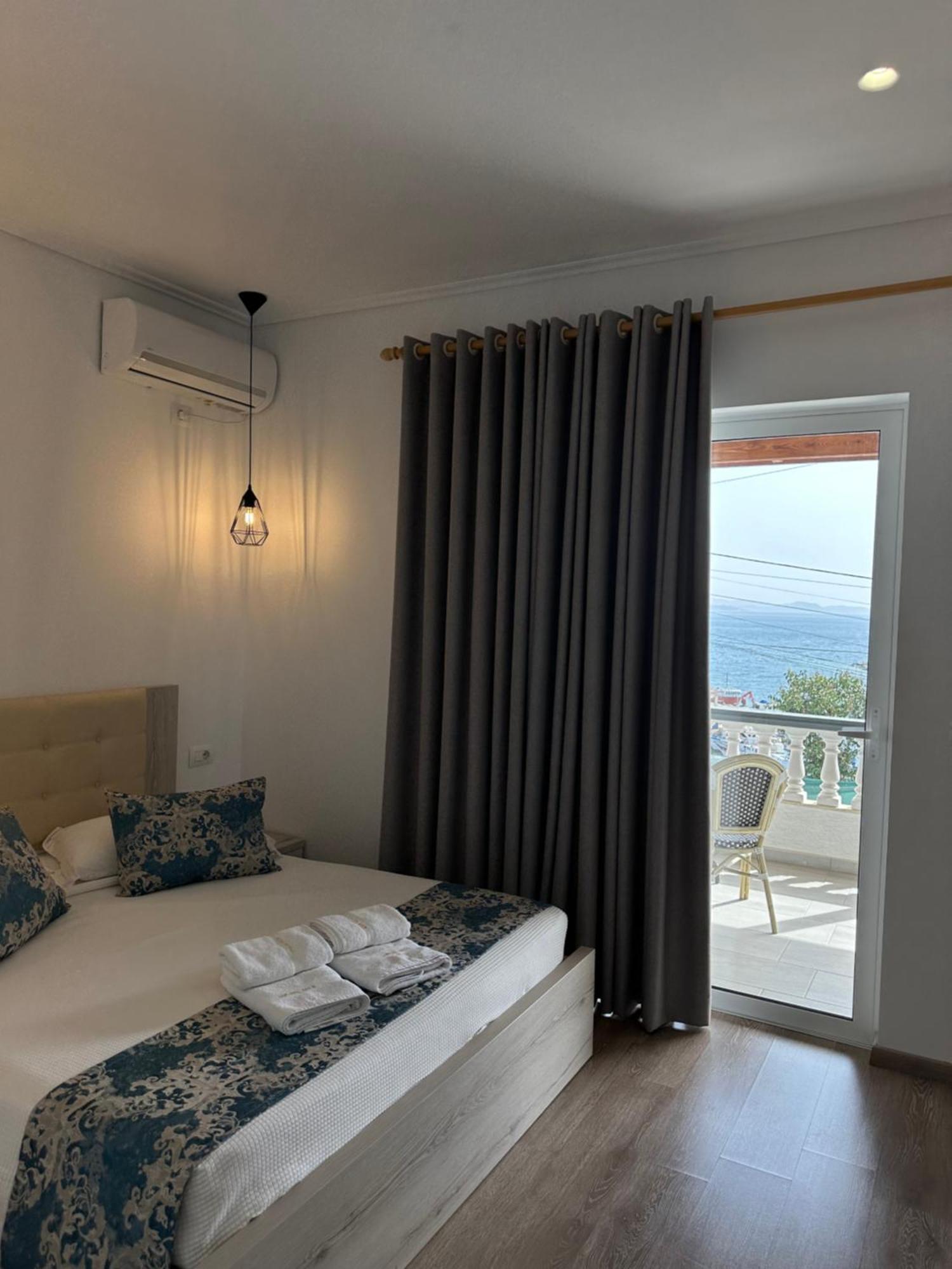 Relax Mea Hotel Саранда Экстерьер фото