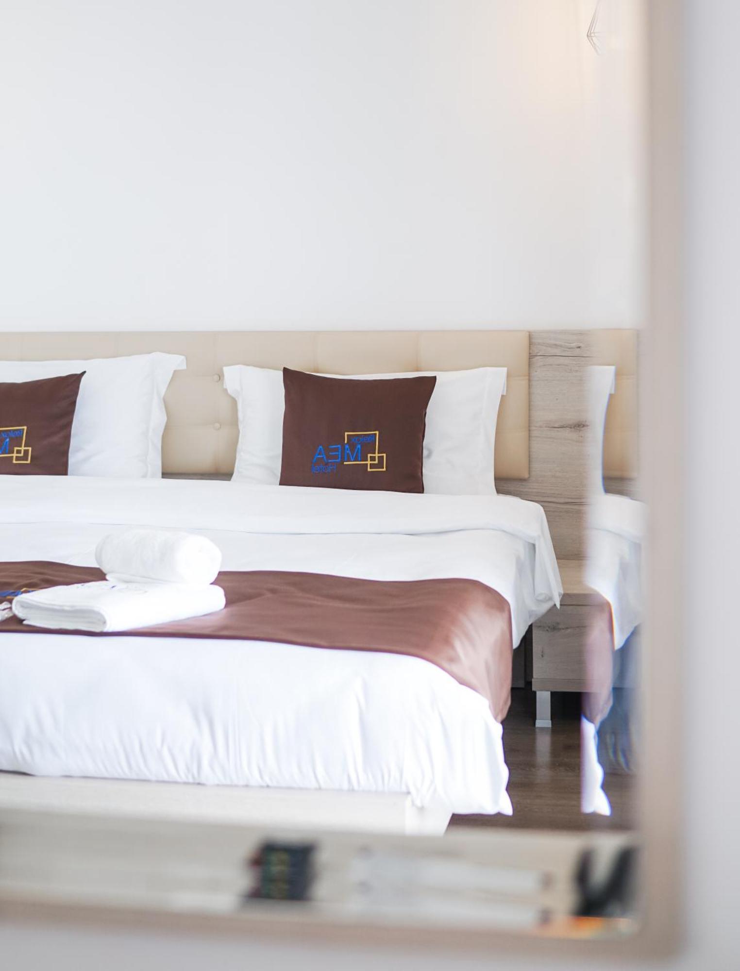 Relax Mea Hotel Саранда Экстерьер фото