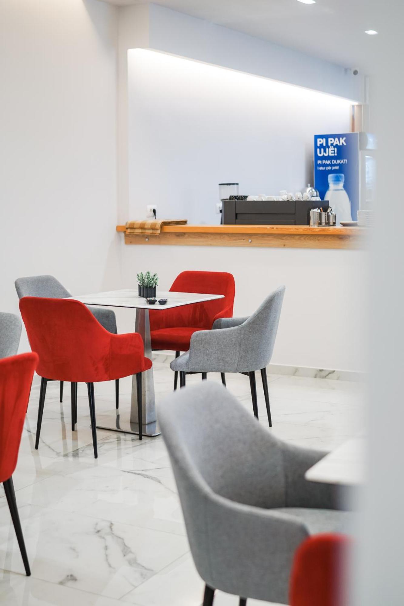 Relax Mea Hotel Саранда Экстерьер фото