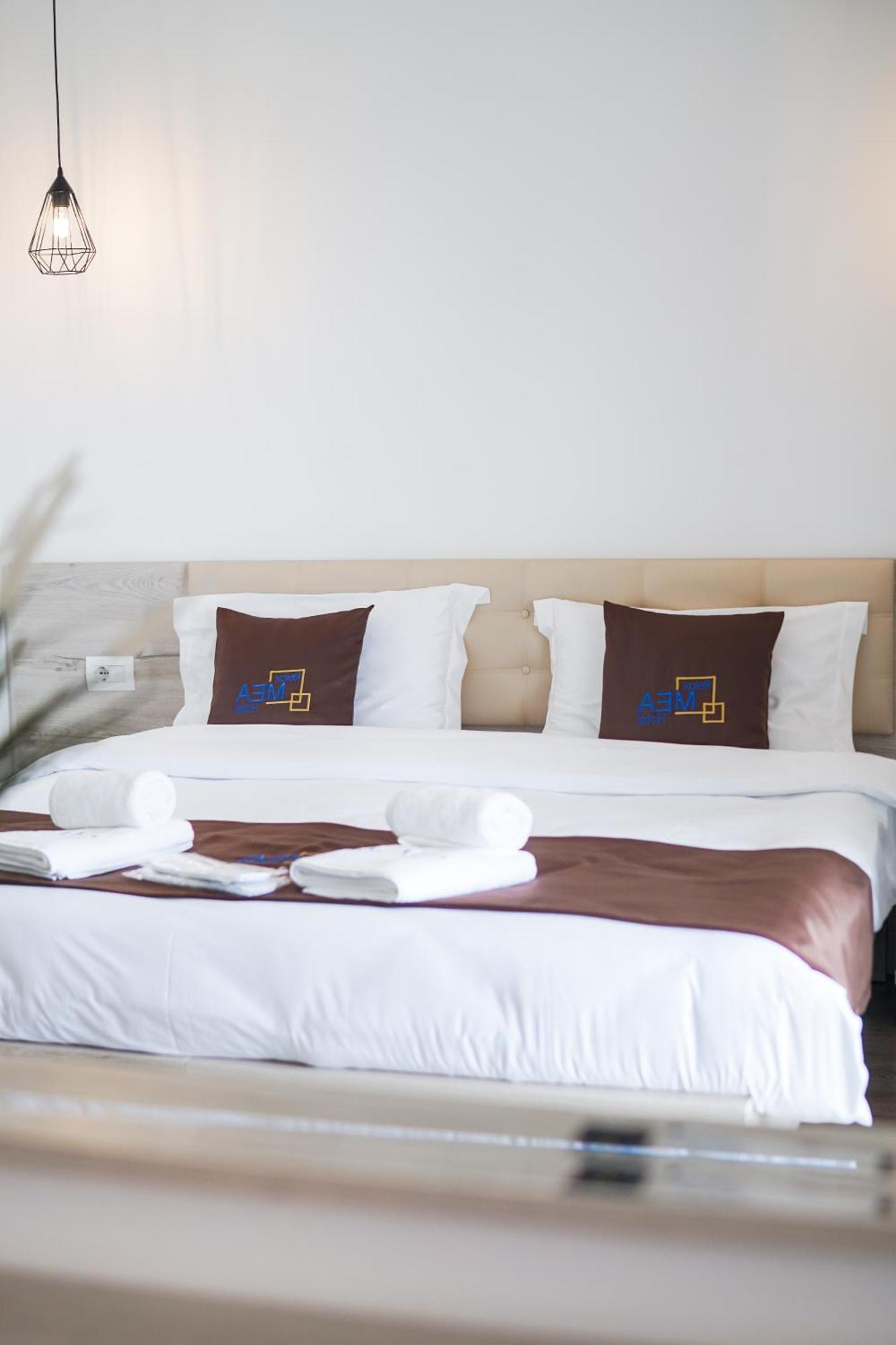 Relax Mea Hotel Саранда Экстерьер фото