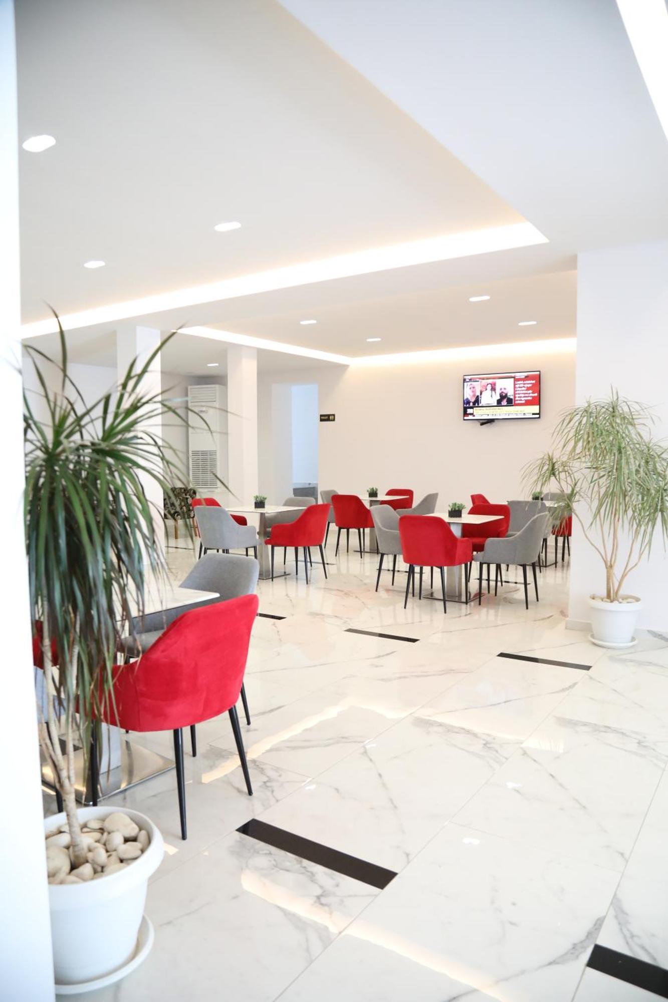 Relax Mea Hotel Саранда Экстерьер фото